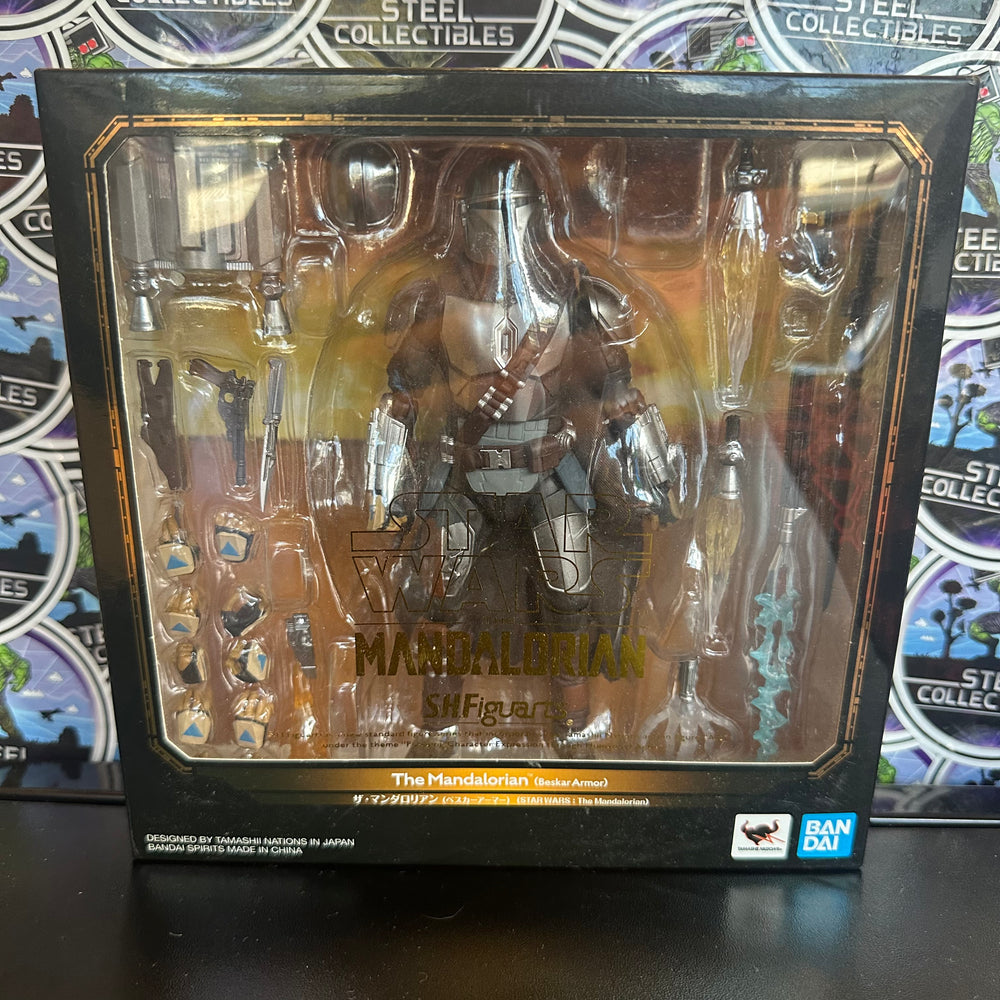 S.H. Figuarts- The Mandalorian (Beskar Armor) “Star Wars: The Mandalorian” Figure (Preowned)