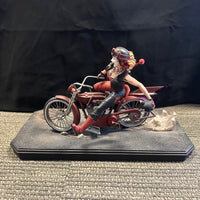 DC Comics- “Gotham City Garage” Harley Quinn (Ltd #313/5200) DC Collectibles Statue

