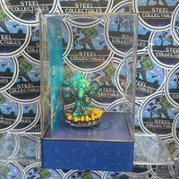 Skylanders- Eon’s Elite Gill Grunt w/ Display Case “Skylanders” Toys-To-Life Figure
