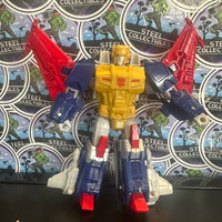 Transformers- “Transformers: Legacy Evolution” Voyager Class Metalhawk Figure