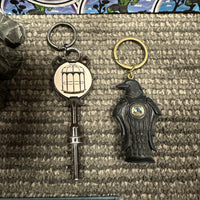 “BioShock Infinite” (Ultimate Songbird Edition) Songbird Statue w/ Collectible Keys, Artbook, & Envelope (No Game!) [Loose]
