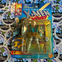 Toy Biz- 1992 Marvel Comics “X-Men” Cable (Clobber Action w/ Official Marvel Universe Trading Card) 6” Poseable Action Figure [New/Sealed]
