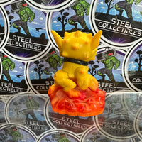 Skylanders- Molten Hot Dog “Skylanders Giants” Toys-To-Life Figure [DAMAGED, SEE PICTURES]
