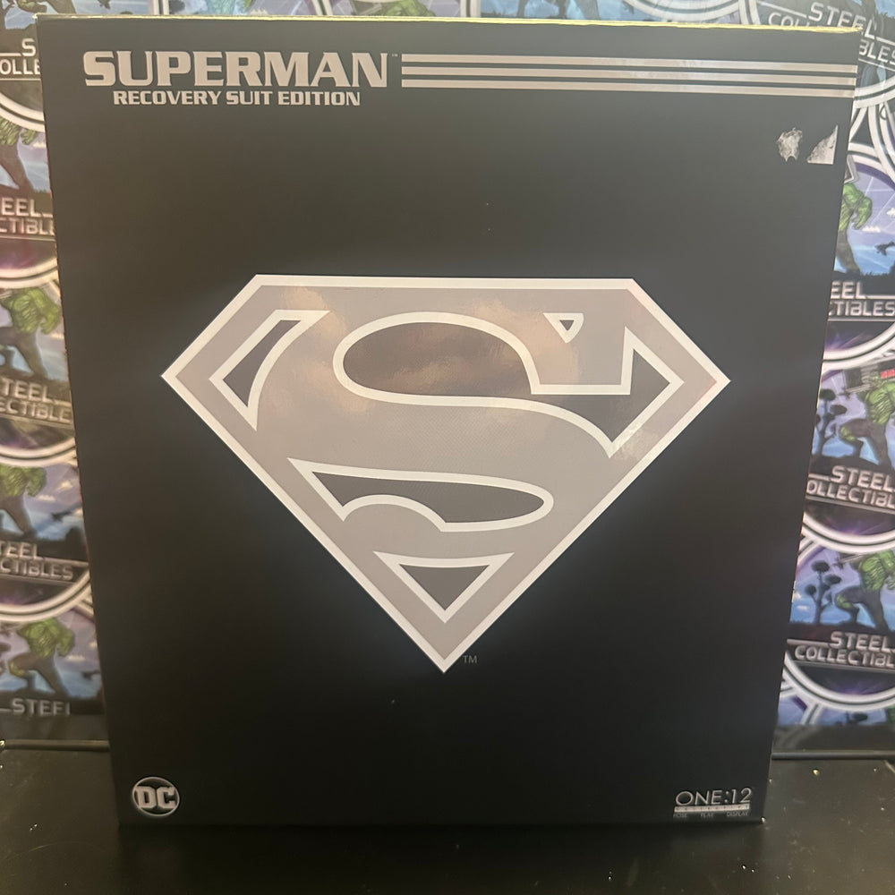 Mezco- Superman (Recovery Suit Edition) One:12 Figure