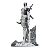 Marvel- “Deadpool: The New Mutants” #98 Line Art 1:10 Scale Posed Figure w/ Scene (Gold Label Exclusive)