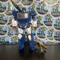 Transformers- “Transformers: Bumblebee” Studio Series Soundwave & Ravage Figure