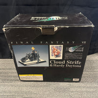 Kotobukiya- 2004 “Final Fantasy VII” 1/8 Scale Cold Cast Model Cloud Strife & Hardy Daytona Numbered Statue (No. 979)
