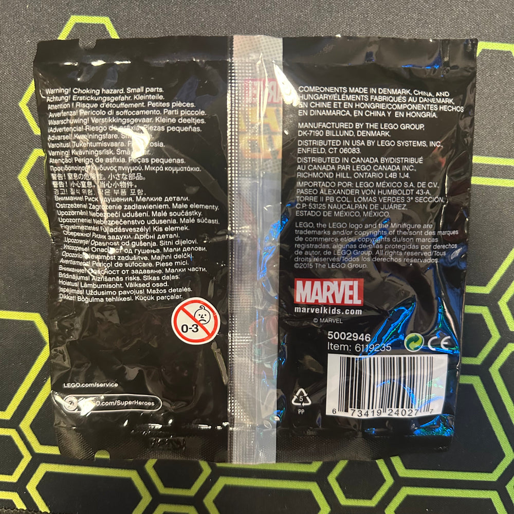 LEGO- Marvel “Avengers: Age of Ultron” Silver Centurion (Iron Man) 5002946 Sealed Minifigure