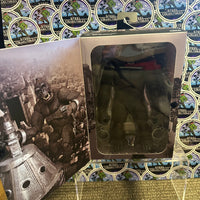 NECA- “King Kong” Ultimate King Kong (Black & White Ver.) 7” Scale Poseable Action Figure
