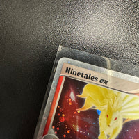 Pokémon TCG- Hidden Legends (HL) Ninetales EX Card
