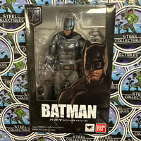 S.H. Figuarts- Bandai Namco “Justice League” Batman Tamashii Nations Poseable Action Figure [CIB]
