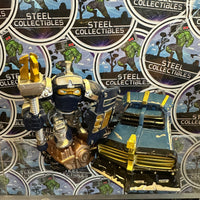 Skylanders- High Volt w/ Shield Striker (Vehicle) “Skylanders SuperChargers” Toys-To-Life Figures
