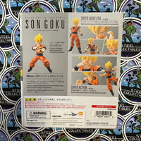 S.H. Figuarts- Bandai “Dragon Ball Z” Son Goku (Super Saiyan Full Power) Tamashii Nations Poseable Action Figure [CIB]
