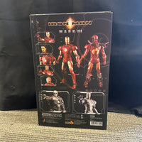 Hot Toys - “Iron Man” Iron Man (Mark III) 1/6th Scale Collectible Figure
