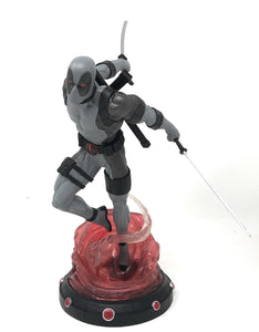 Marvel Diamond Gallery X-Force Deadpool Statue (GameStop Exclusive)