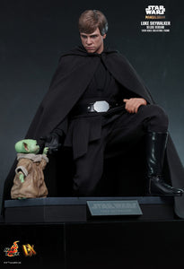 Star Wars Hot Toys 1/6 Luke Skywalker (Deluxe Version) DX23 with Grogu and Dark Trooper (Pre-Owned)