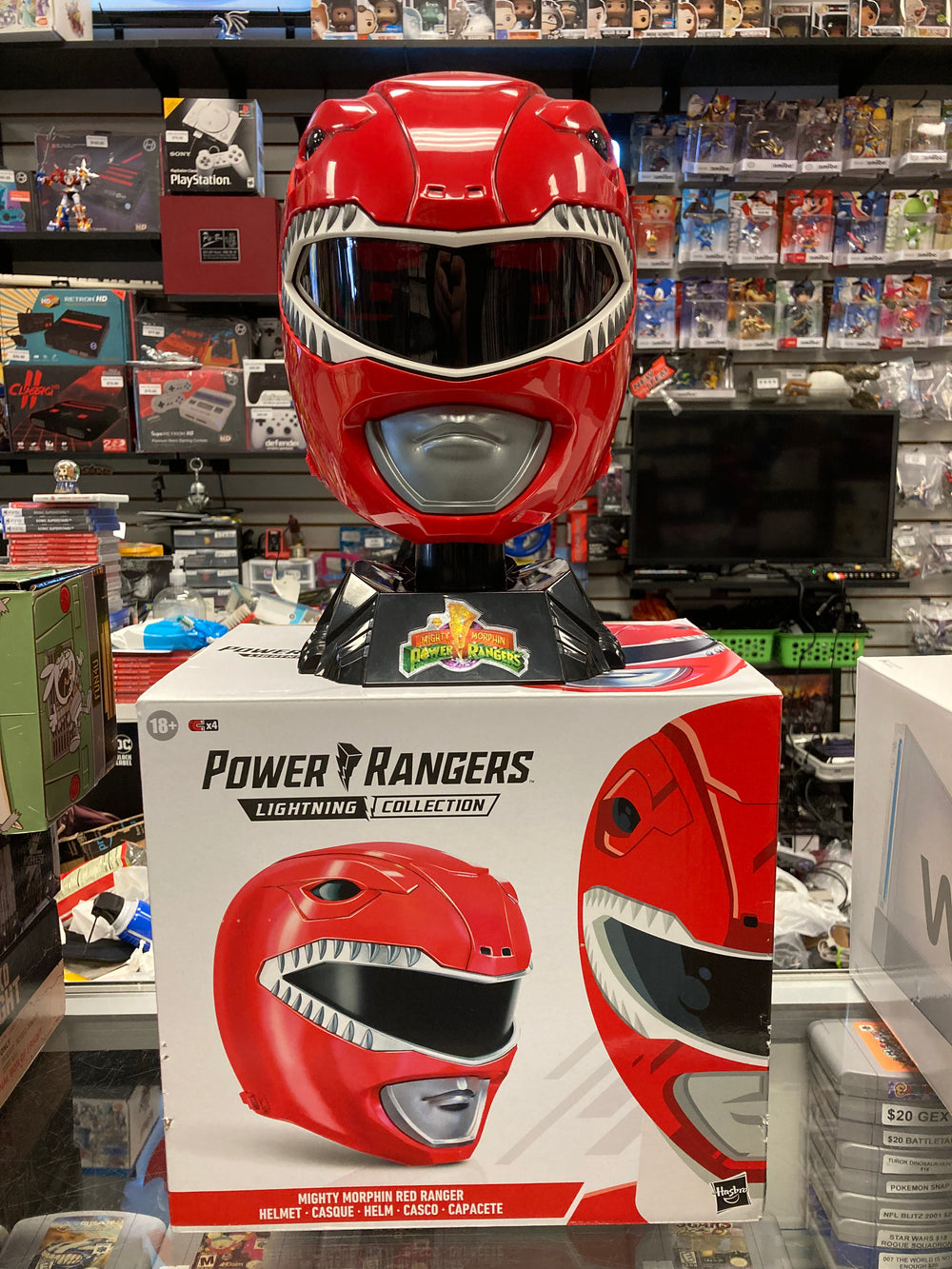 Power Rangers Lightning Collection Mighty Morphin Red Ranger Helmet