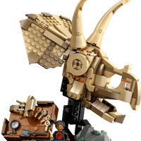 LEGO- “Jurassic World” Dinosaur Fossils: Triceratops Skull Building Set Toy #76969 [New/Sealed]
