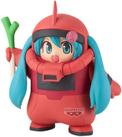 Bandai Namco- Banpresto “Gundam X Hatsune Miku“ Zaku Costume Miku (Red Ver.) (Gundam 45th Anniversary Special Project) Figure/Statue [New/Sealed]
