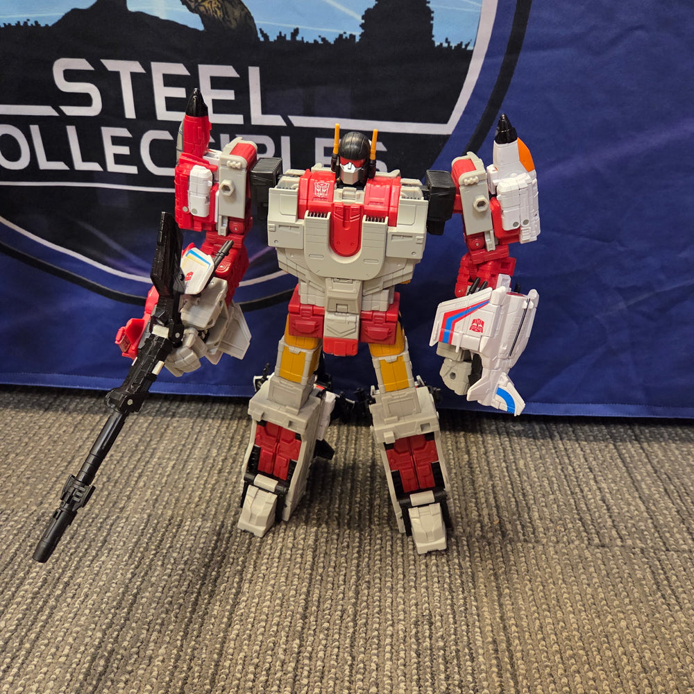 Transformers- Power Of The Primes Titan Class Superion Figure