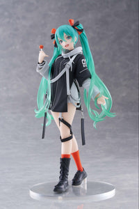 Hatsune Miku “Fashion” Figure (Punk Ver.)