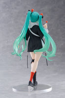 Hatsune Miku “Fashion” Figure (Punk Ver.)
