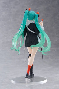 Hatsune Miku “Fashion” Figure (Punk Ver.)