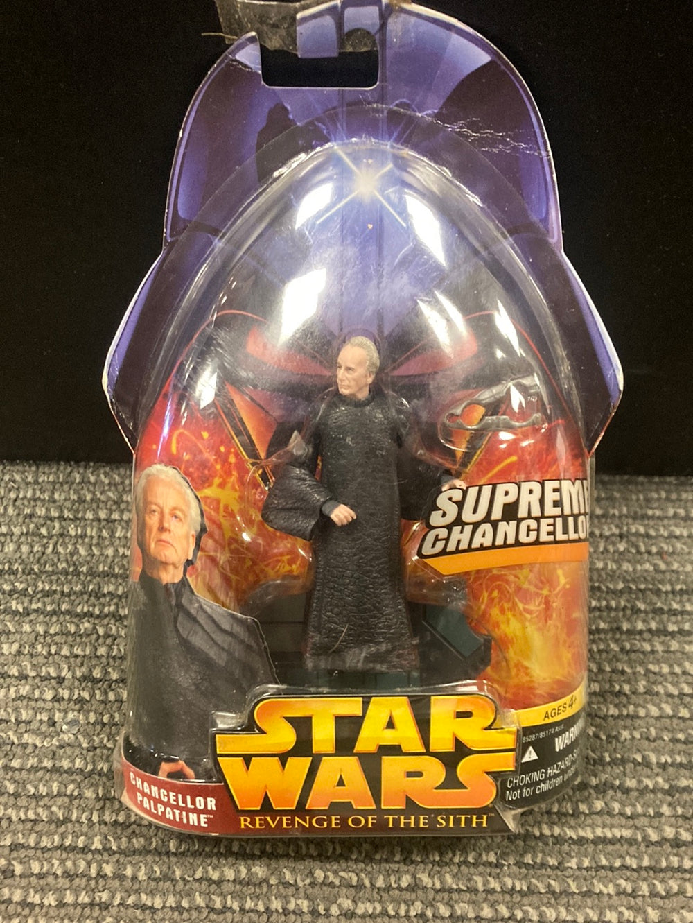 Star Wars Revenge of the Sith Chancellor Palpatine Figure