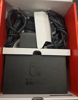 NINTENDO SWITCH CONSOLE - MARIO CHOOSE ONE BUNDLE (NO CODE) [CIB] W/ GAME CASE
