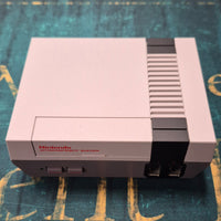 NES CLASSIC CONSOLE (MINI)
