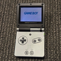 NINTENDO GBA SP CONSOLE (AGS-001) - LIMITED EDITION PLATINUM / ONYX
