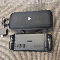 VALVE STEAM DECK 512 GB LCD CONSOLE W/ CASE [GREAT CONDITION, LIGHTLY USED]
