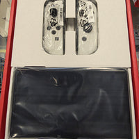 NINTENDO SWITCH OLED CONSOLE - WHITE (CIB)