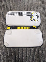 SWITCH PIKACHU CASE
