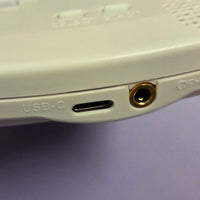 NINTENDO GAMEBOY COLOR CONSOLE - MODDED WITH FUNNY PLAYING IPS LARGE SCREEN AND USB-C CHARGING PORT - WHITE