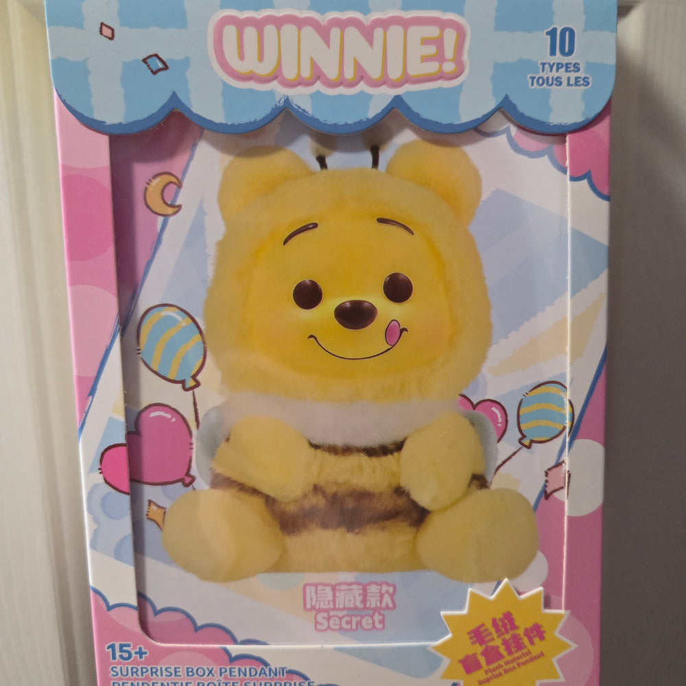 AUTHENTIC WINNIE THE POOH PLUSH PENDANT BLIND MYSTERY BOX