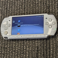 SONY PSP (WHITE) CONSOLE {MODEL-3000} *UMD REGION FREE FOR MOVIES & GAMES*
