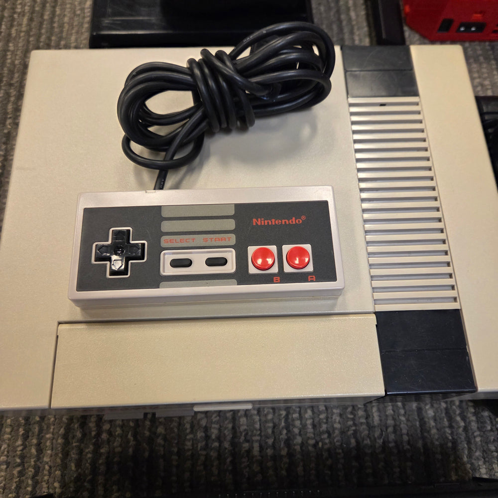 NES Nintendo Entertainment System Console