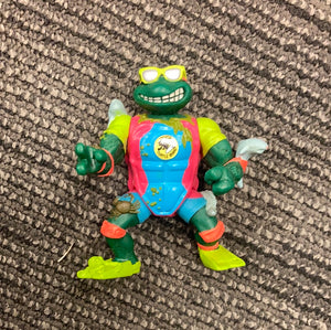 TMNT 1990 Mikey Sewer Surfer