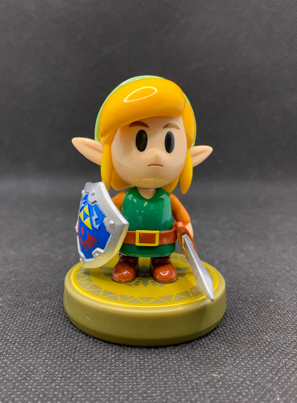 AMIIBO - LINK (LINK'S AWAKENING) {LOOSE}
