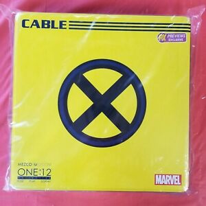 Mezco One:12 Cable